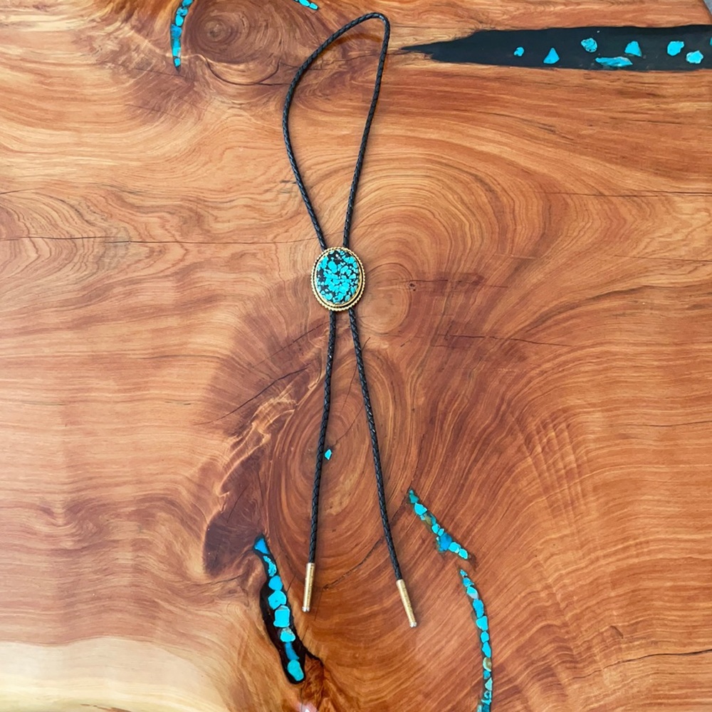 Turquoise Bolo Tie